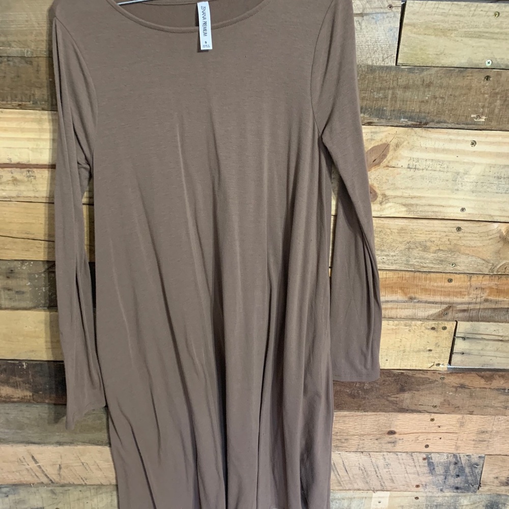 Brown Boutique Dress w/ Pockets